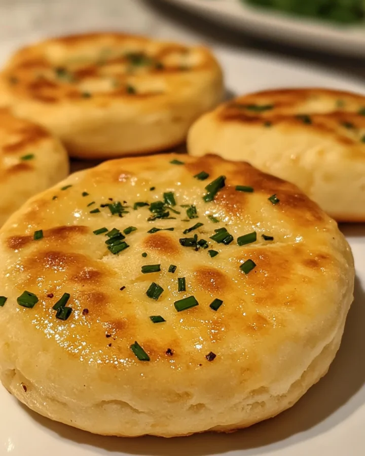 Cheddar Chive Biscuits