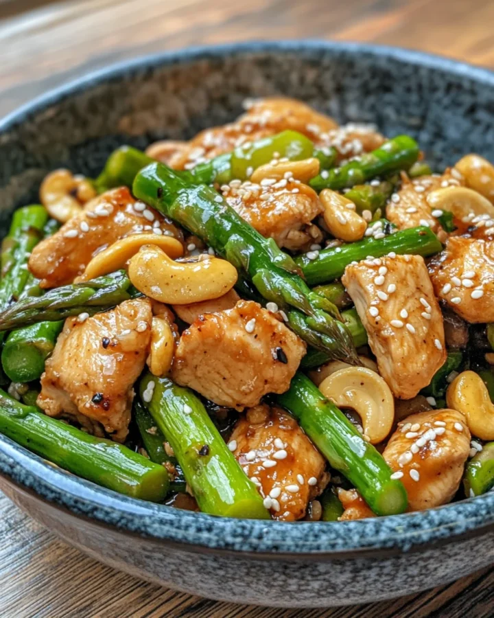 Cashew Chicken and Asparagus Stir-Fry