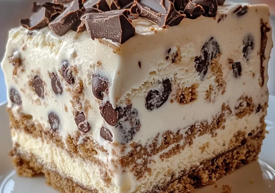 CHOCOLATE CHIP COOKIE DOUGH ICE CREAM CAKE