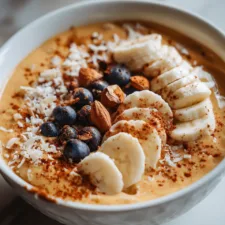 Cozy Pumpkin Spice Smoothie Bowl Recipe – A Fall-Inspired Treat to Kickstart Your Morning!
