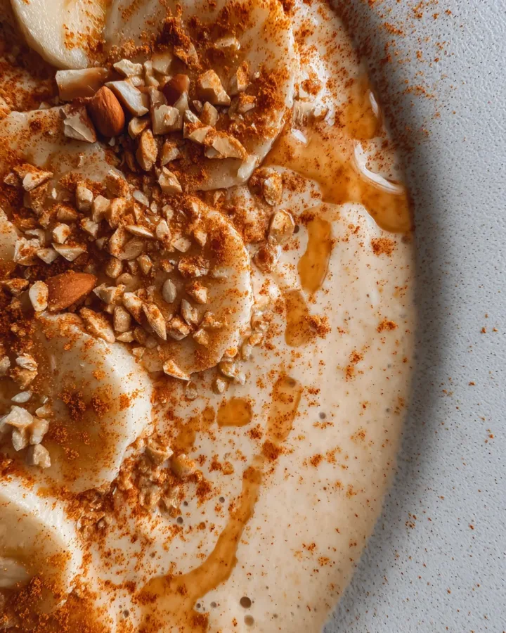 Pumpkin Spice Smoothie Bowl
