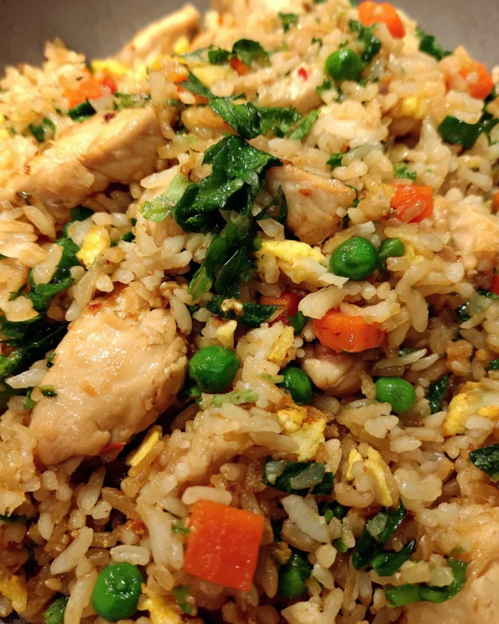 Restaurant Style Chicken Fried Rice