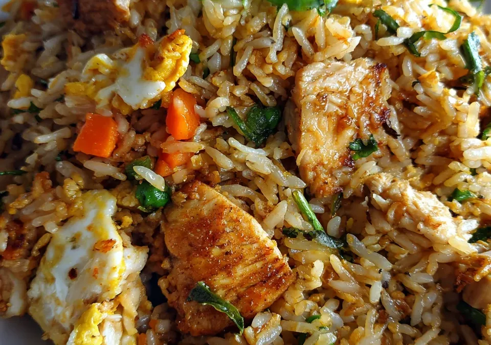 Restaurant Style Chicken Fried Rice