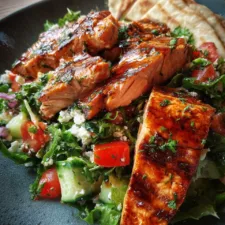 Salmon Shawarma Salad Recipe: A Delicious Middle Eastern-Inspired Delight