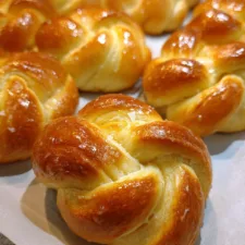Soft and Fluffy Braided Lemon Buns 🍋✨ – The Perfect Spring Brunch Pastry