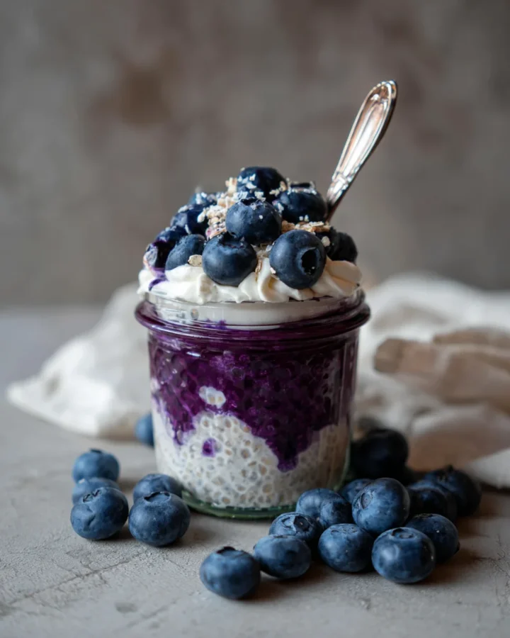 Blueberry Cheesecake Overnight Oats